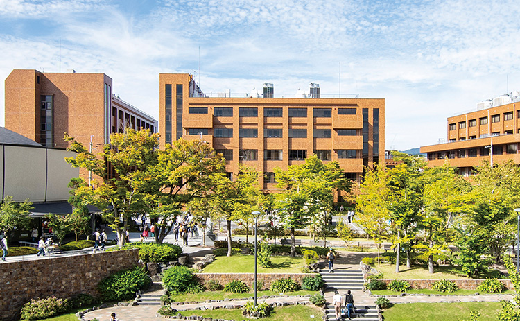 佛教大学